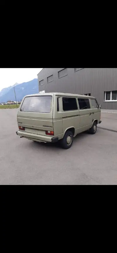VW T3 Typ 2 — L'authentique bus Volkswagen des années 1980, histoire et charme préservés — Miniatur 14