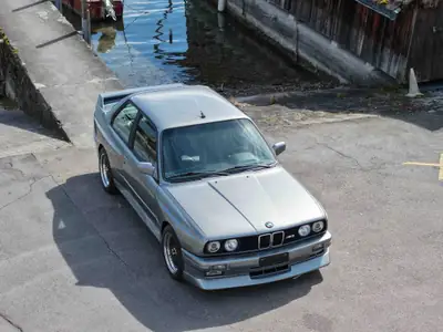 BMW M3 Cecotto Swiss 1990 — Légende rare et performante, 1 sur 50 — tableau de bord