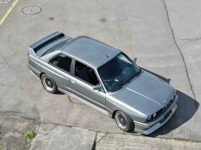 BMW M3 Cecotto Swiss 1990 — Légende rare et performante, 1 sur 50 — intérieur