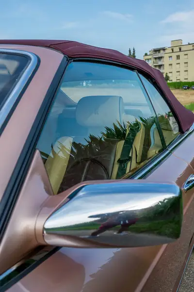 Rolls-Royce Corniche Last of Line 2003 — Un des 45 exemplaires, cabriolet mythique — Miniatura 8