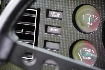Ford Mustang Cobra 1980 — Légende américaine turbo, rouge éclatant, faible kilométrage — Miniatur 15