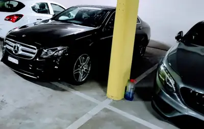 Mercedes-Benz E 450 AMG Line 4Matic — Berline premium avec 367 ch et transmission 9G-Tronic — Innenraum