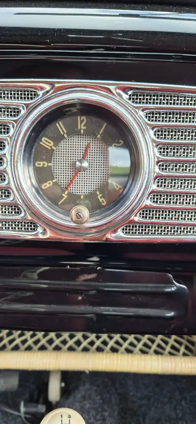 VW Käfer Ovali 1953 — Une légende de l'automobile, état exceptionnel — Miniature 13