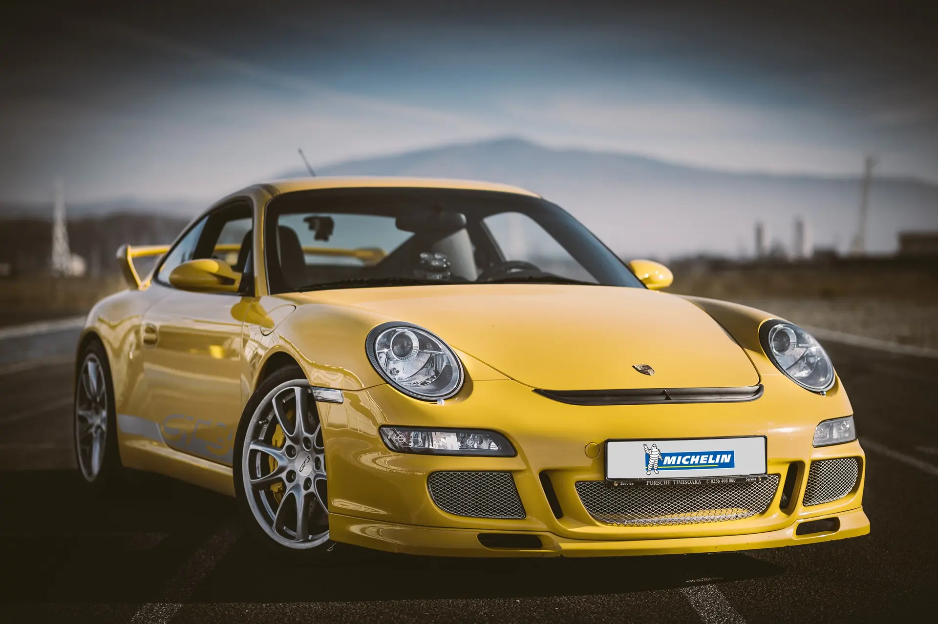 Porsche 911 GT3 2007 — Icône sportive avec freins céramiques et seulement 25 000 km — vista esterna