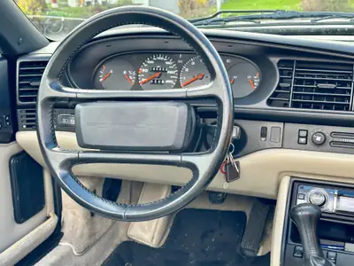 Porsche 944 S2 Cabriolet — Légende des années 90, état d'origine préservé — fianco
