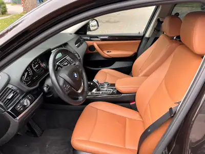 BMW X4 xDrive 35i xLine — SUV coupé dynamique, 306 ch et transmission automatique — Thumbnail 9