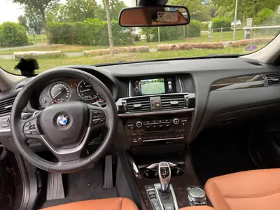 BMW X4 xDrive 35i xLine — SUV coupé dynamique, 306 ch et transmission automatique — Thumbnail 8