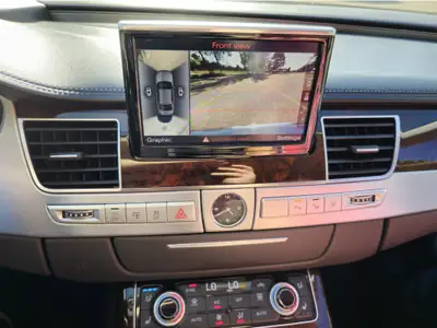 Audi A8 3.0 TDI Quattro — Berline premium diesel, entretien récent — Miniature 10
