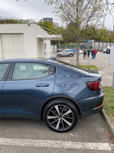 Polestar 2 Long Range Dual 78 kWh — Berline électrique haute performance, 30 000 km — Miniatura 7