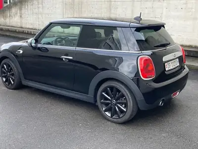 MINI One 2016 — Citadine agile et économique, seulement 30'500 km — fianco