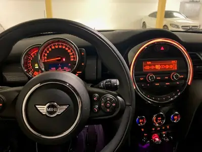 MINI One 2016 — Citadine agile et économique, seulement 30'500 km — cruscotto