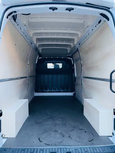 Renault Master T35 Energy 180 dCi — Utilitaire robuste, faible kilométrage et consommation maîtrisée — Detail