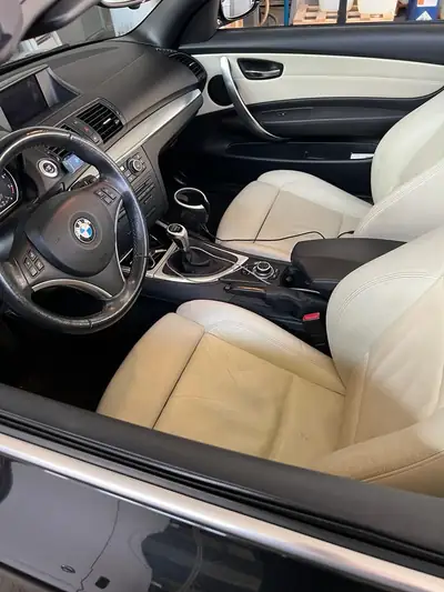 BMW 125i Cabrio — Roadster sportif 2010, 218 ch et cabriolet élégant — Thumbnail 17