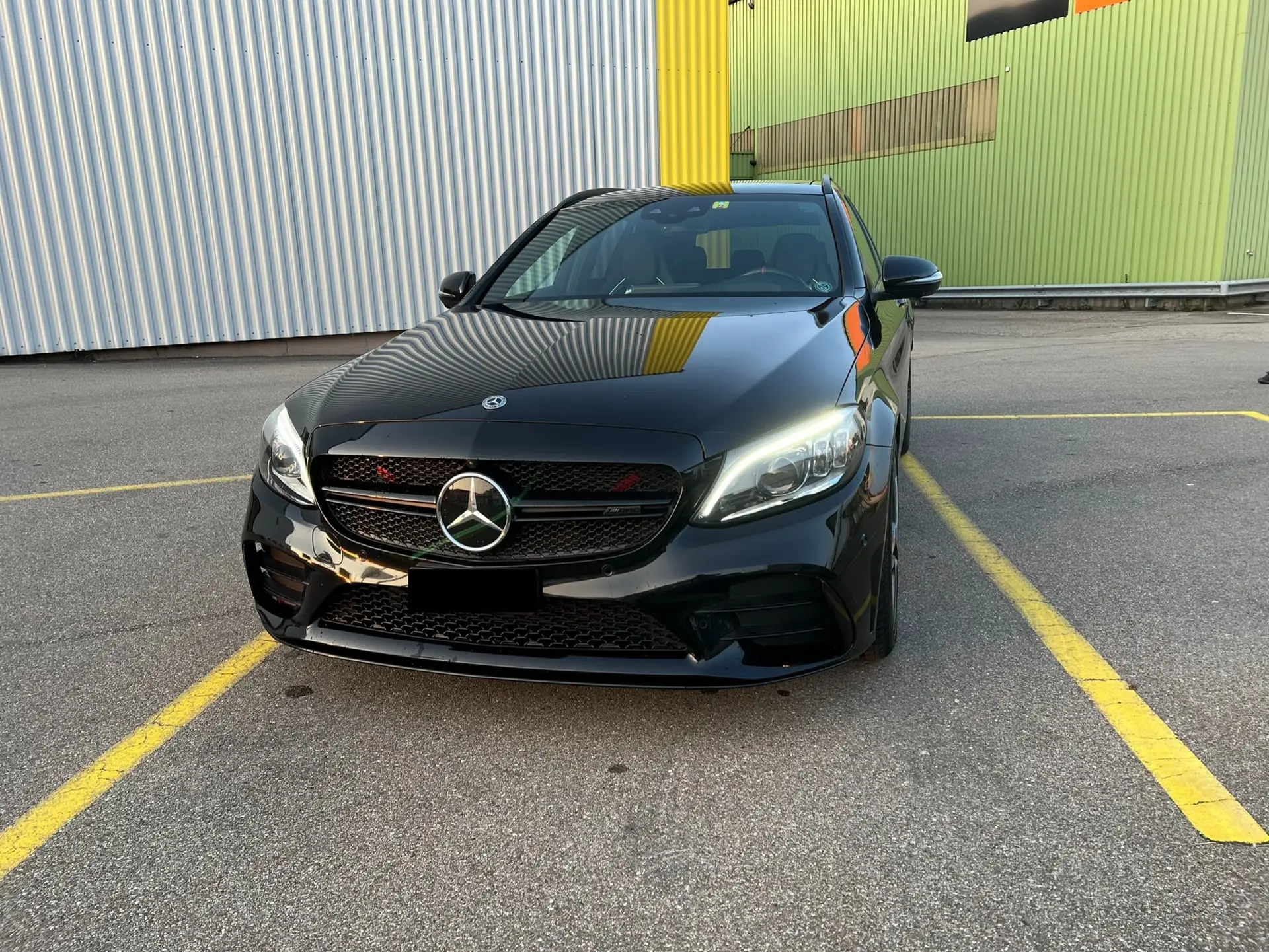 Mercedes-Benz C 43 AMG 4Matic — Break haute performance, 390 ch et transmission 9G