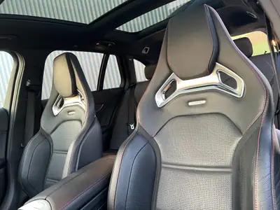 Mercedes-Benz C 43 AMG 4Matic — Break haute performance, 390 ch et transmission 9G — Miniatur 9
