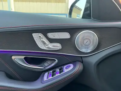 Mercedes-Benz C 43 AMG 4Matic — Break haute performance, 390 ch et transmission 9G — Miniatur 11