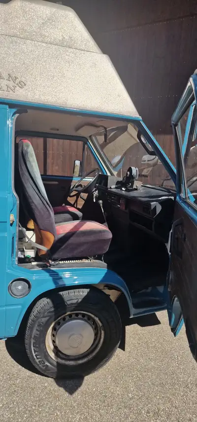 VW T3 Bus — Légende des années 1980, fraîchement restauré et prêt pour l'aventure — Miniatura 9