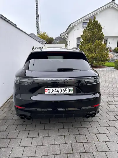 Porsche Cayenne S 2018 — SUV premium 440 ch, très bien entretenu, sans sinistre — Miniatura 8