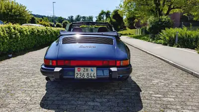 Porsche 911 Carrera Cabrio 1985 — Légende restaurée, Oldtimer certifié — intérieur