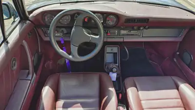 Porsche 911 Carrera Cabrio 1985 — Légende restaurée, Oldtimer certifié — Miniature 7