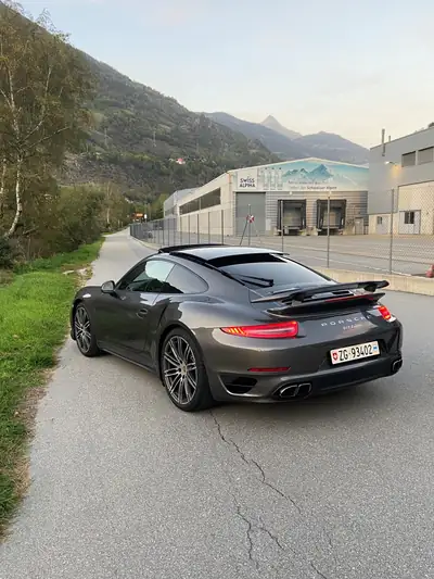 Porsche 911 Turbo PDK — Coupé haute performance, état quasi neuf avec 56'650 km — Miniature 10