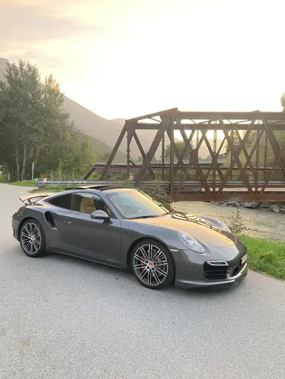 Porsche 911 Turbo PDK — Coupé haute performance, état quasi neuf avec 56'650 km — Miniature 13