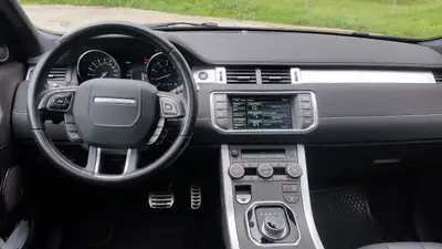 Land Rover Range Rover Evoque 2.0 Si4 Dynamic — Luxe compact 4x4, 54'000 km seulement — Miniatur 14