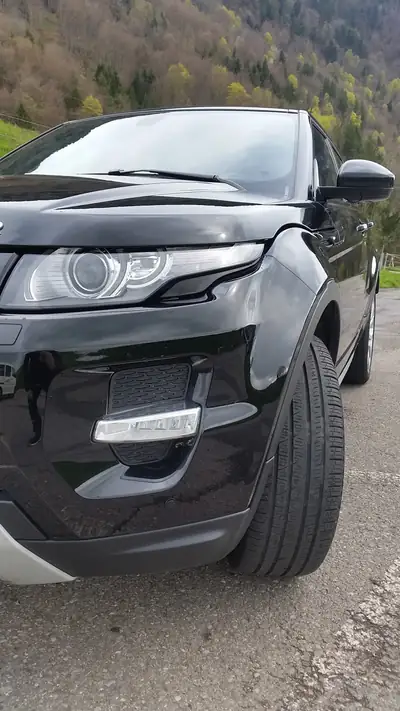 Land Rover Range Rover Evoque 2.0 Si4 Dynamic — Luxe compact 4x4, 54'000 km seulement — Miniatur 13