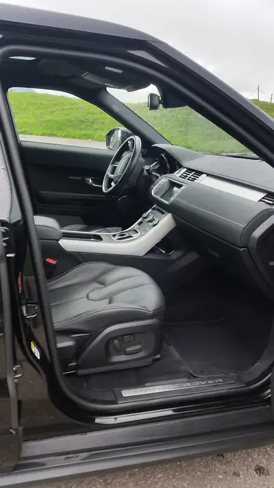 Land Rover Range Rover Evoque 2.0 Si4 Dynamic — Luxe compact 4x4, 54'000 km seulement — Miniatur 17