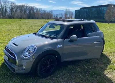 MINI Cooper S Steptronic — Sportivité britannique et efficacité énergétique — détail