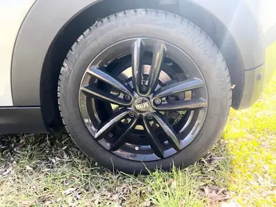 MINI Cooper S Steptronic — Sportivité britannique et efficacité énergétique — Miniature 12