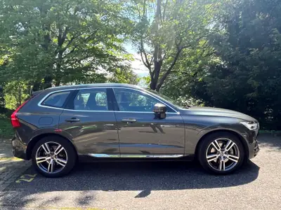 Volvo XC60 T8 eAWD Inscription — Hybride rechargeable haute performance, 142'000 km — Außenansicht