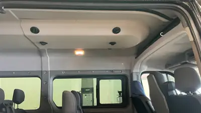 Renault Master Limousine Spezial — Minibus 9 places diesel, kilométrage modéré — interni