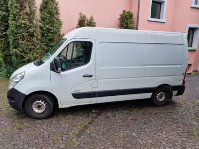 Renault Master T35 2.3 dCi — Fourgon utilitaire spacieux, révisions majeures effectuées — cruscotto