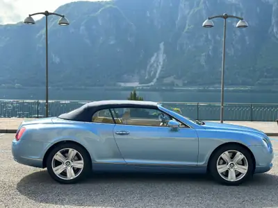 Bentley Continental GTC 6.0 — Cabriolet de prestige, moteur 560 ch, seulement 25 800 km — Miniatura 7