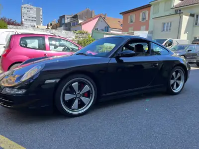 Porsche 911 Carrera 4S 2007 — Coupé sportif légendaire, 385 cv et transmission manuelle — détail