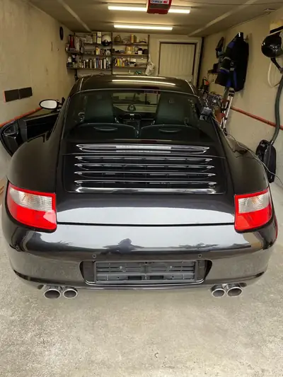 Porsche 911 Carrera 4S 2007 — Coupé sportif légendaire, 385 cv et transmission manuelle — Miniature 12