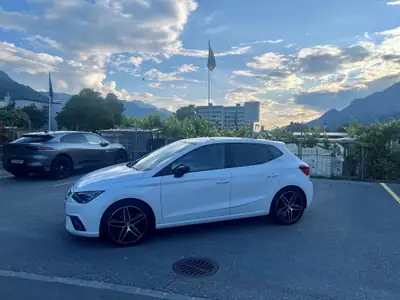 SEAT Ibiza 1.0 EcoTSI FR — Citadine dynamique, sans accident, équipée — fianco