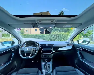 SEAT Ibiza 1.0 EcoTSI FR — Citadine dynamique, sans accident, équipée — Miniatura 9
