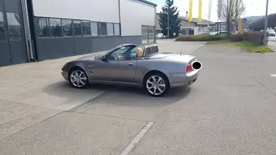 Maserati Spyder GT 2004 — Cabriolet italien 390 ch, faible kilométrage — vue extérieure