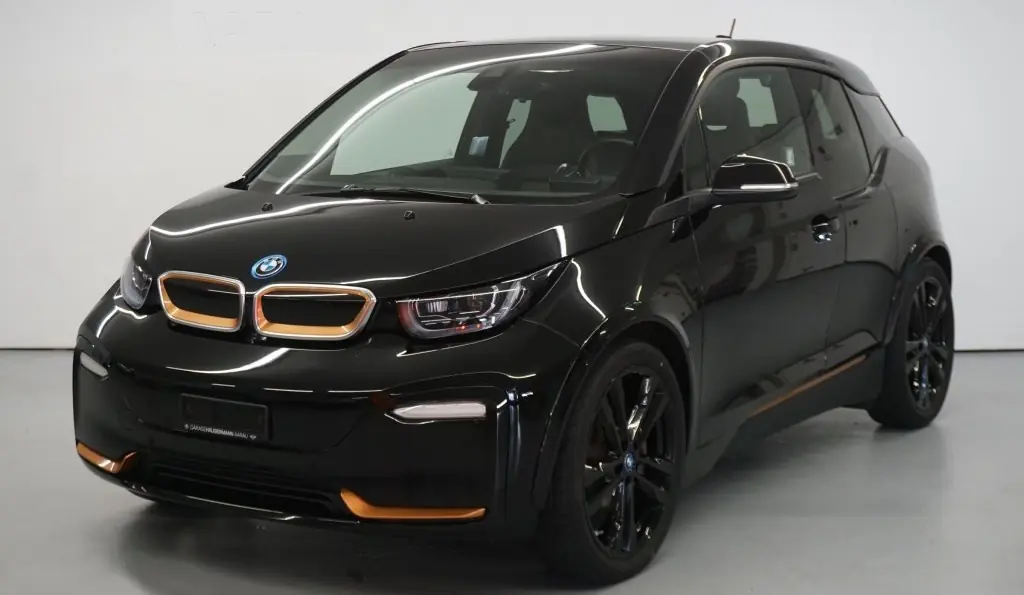 BMW i3s (120Ah) — Citadine électrique premium, 184 ch et autonomie record — Außenansicht