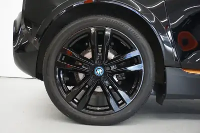 BMW i3s (120Ah) — Citadine électrique premium, 184 ch et autonomie record — Detail