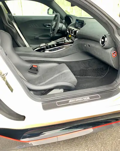 Mercedes-AMG GT Black Series 2021 — Coupé sport ultime, 3500 km seulement — detail