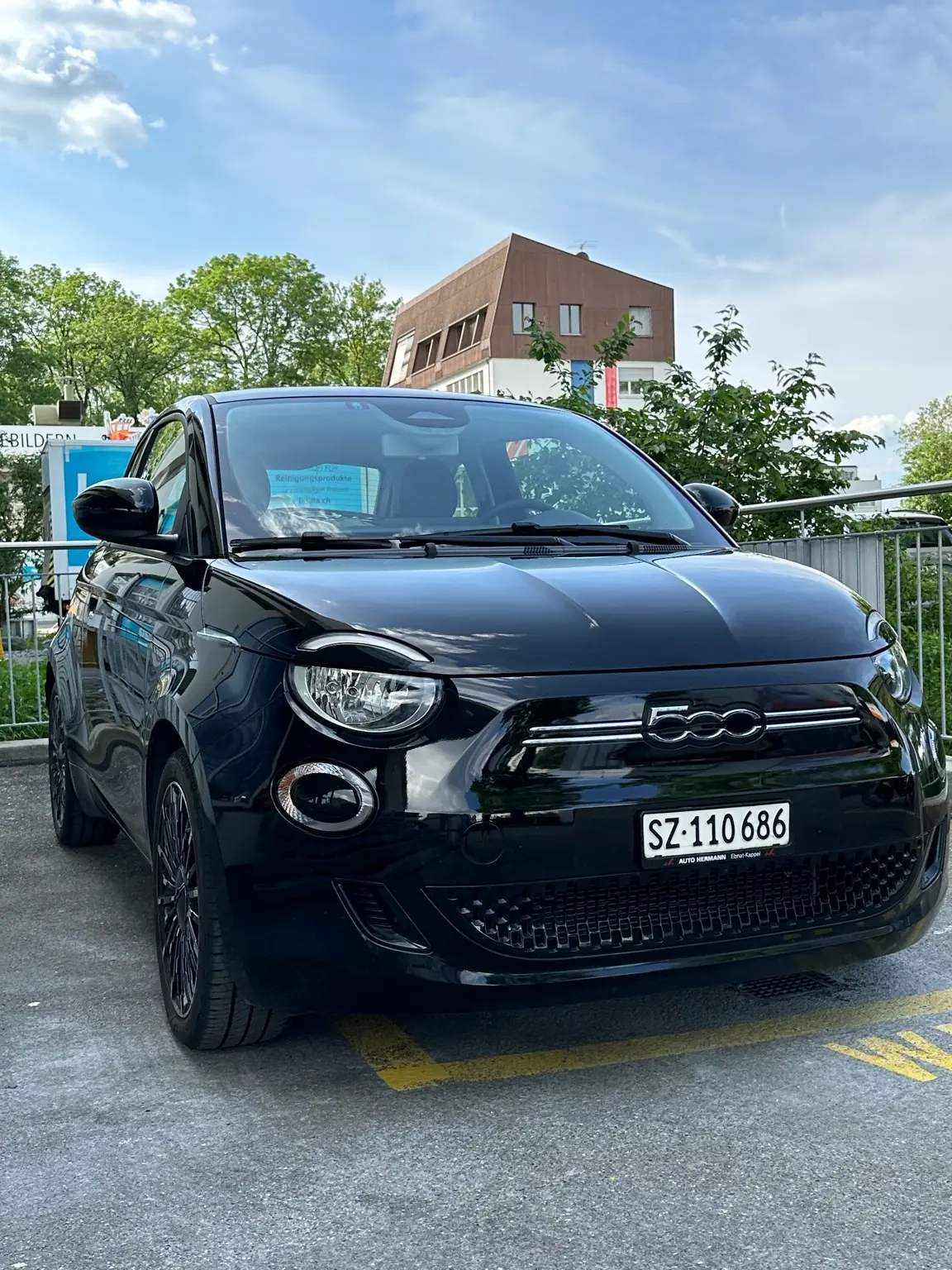 Fiat 500 Electric 87 kW Icon — Citadine électrique compacte, 32'000 km seulement