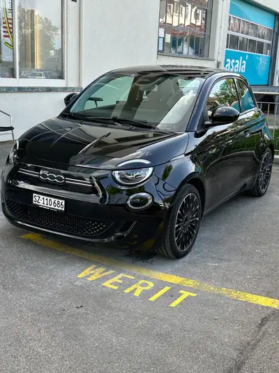 Fiat 500 Electric 87 kW Icon — Citadine électrique compacte, 32'000 km seulement — tableau de bord