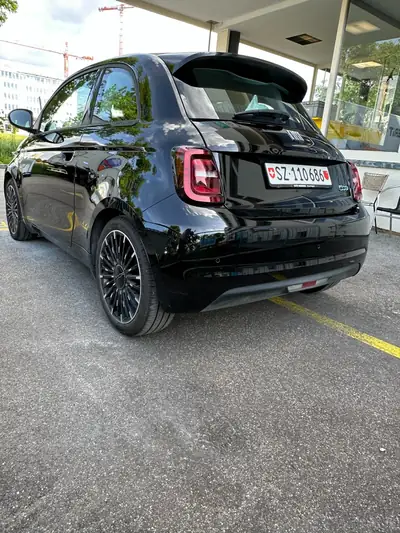 Fiat 500 Electric 87 kW Icon — Citadine électrique compacte, 32'000 km seulement — Miniature 7