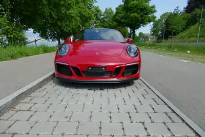 Porsche 911 Carrera 4 GTS PDK — Sportive légendaire, 450 ch et histoire sans sinistre — fianco