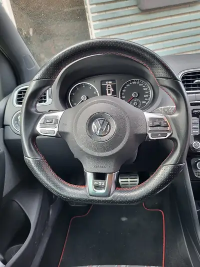 VW Polo 1.4 TSI GTI DSG — Sportive compacte, mécanique rénovée, 139 000 km — Detail