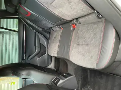 Skoda Octavia Combi RS 2.0 TSI — Break sportif, 20'300 km, toit panoramique — détail