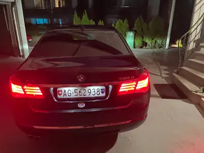 BMW 730d xDrive — Berline de prestige diesel, entretien récent et saine — cruscotto